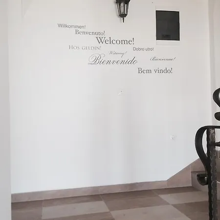 Sofija Apartment *